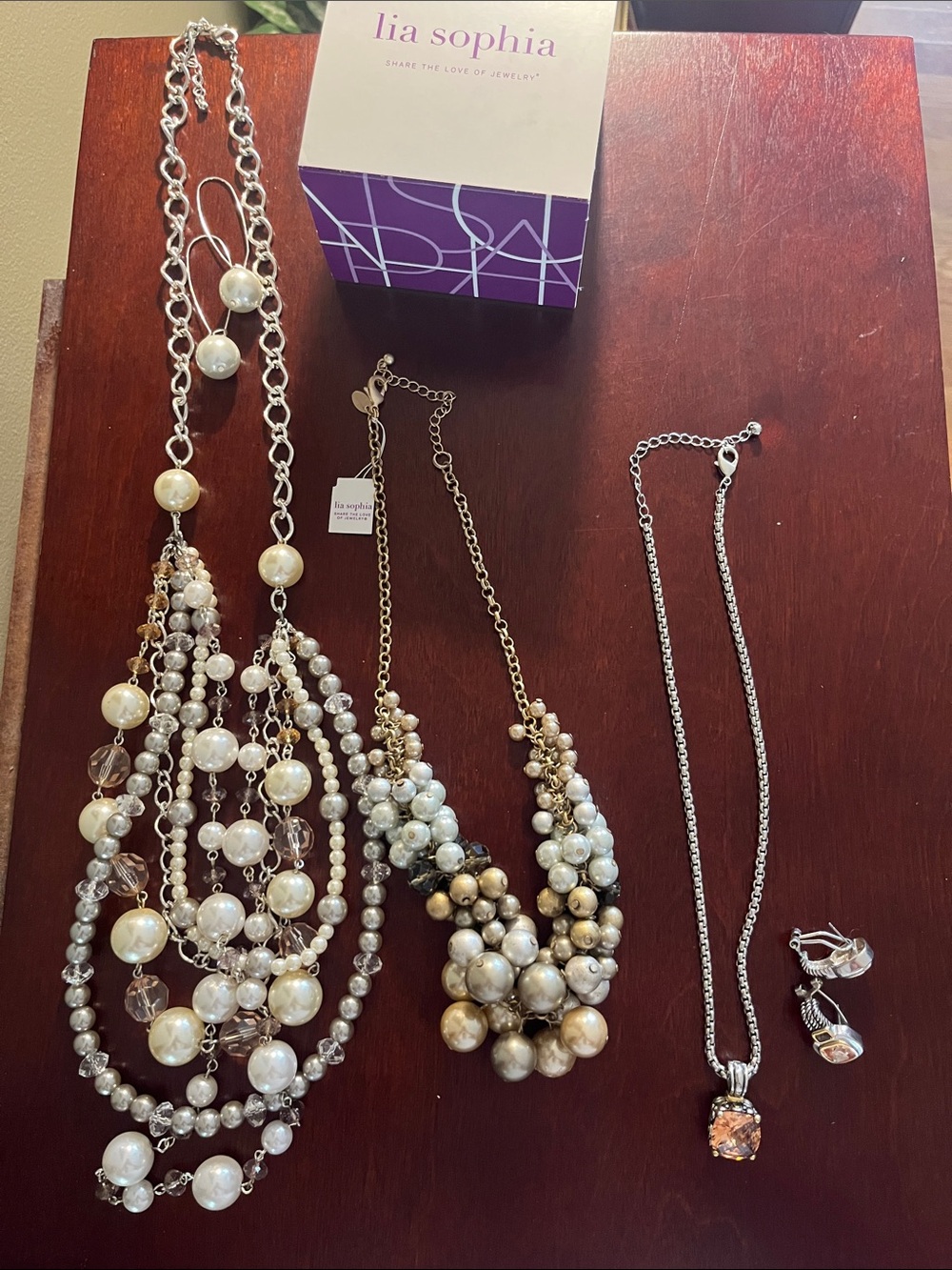 Lia Sophia Multi-Strand Ivory and Gold Pearl Statement Necklace Lot of 5 items